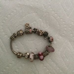 Pandora Jewelry - Pandora bracelet and pandora charms. Pandora Jewelry - Pandora bracelet and pandora charms.